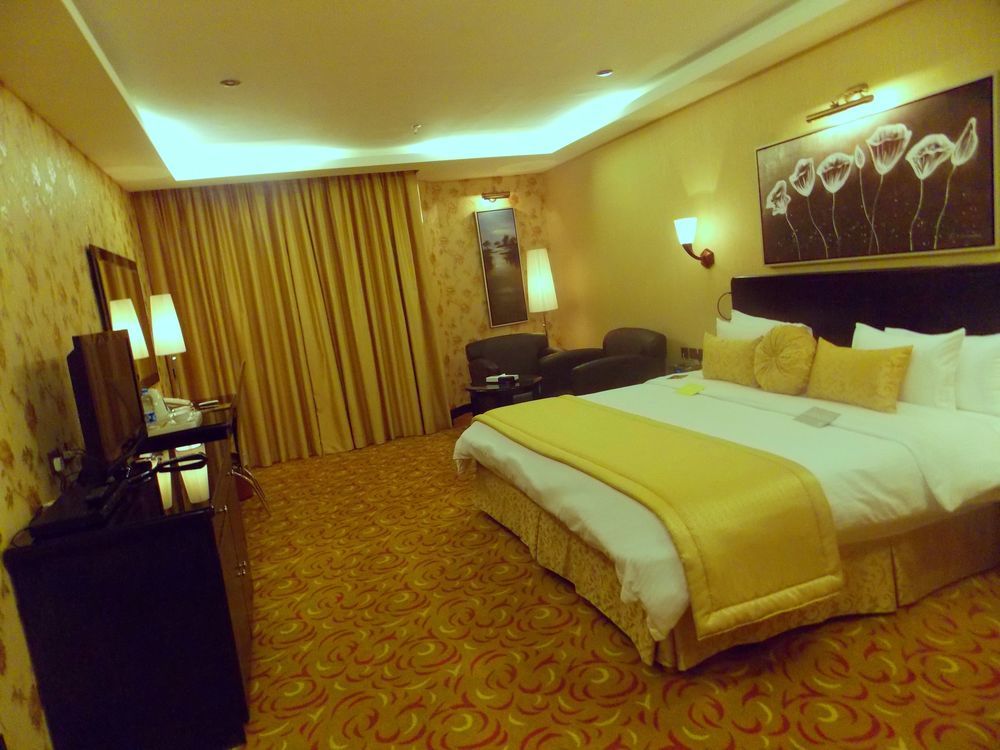 Continent Al Waha Hotel Riyad Chambre photo